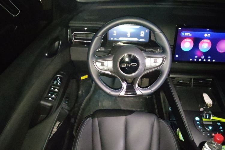 Used BYD Seal 06 New Energy 2024 DM-i 120KM Prestige Model Steering Wheel