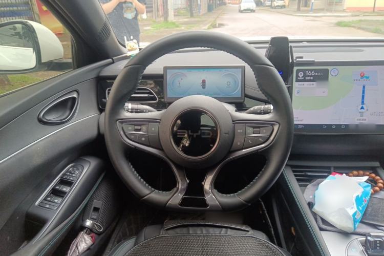 Used BYD Seal 06 New Energy 2024 DM-i 120KM Prestige Model Steering Wheel
