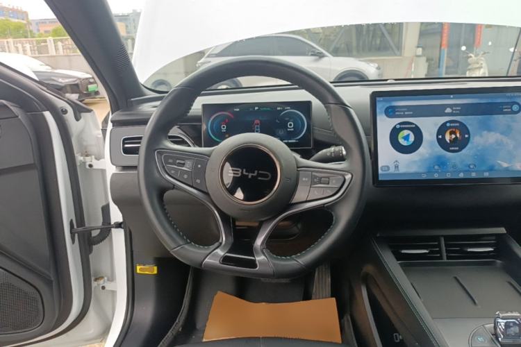 Used BYD Seal 06 New Energy 2024 DM-i 120KM Luxury Model Steering Wheel