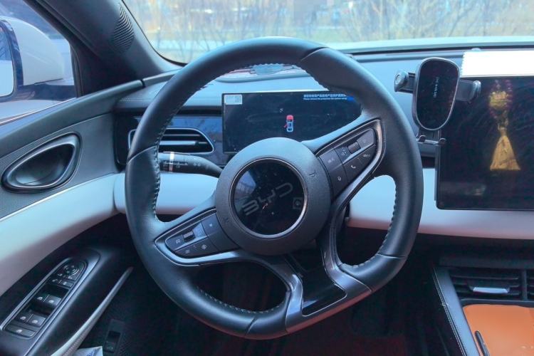 Used BYD Seal 06 New Energy 2024 DM-i 120KM Prestige Model Steering Wheel