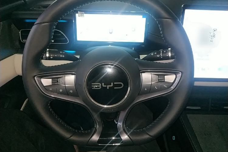 Used BYD Seal 06 New Energy 2024 DM-i 120KM Flagship Model Steering Wheel