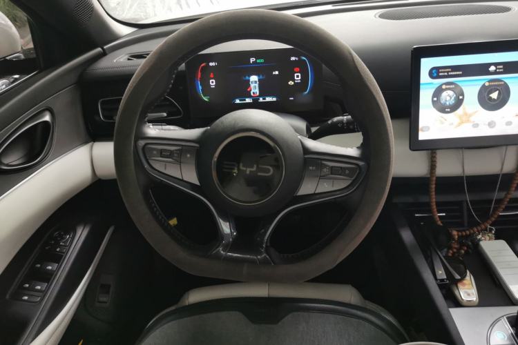 Used BYD Seal 06 New Energy 2024 DM-i 80KM Luxury Model Steering Wheel