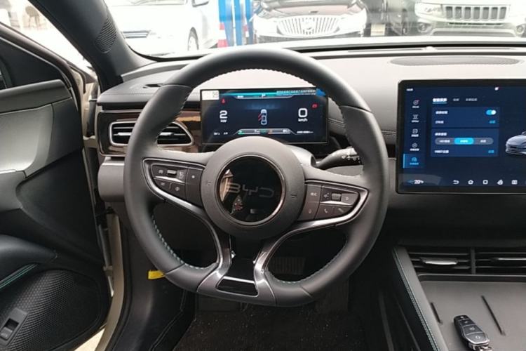 Used BYD Seal 06 New Energy 2024 DM-i 80KM Prestige Model Steering Wheel
