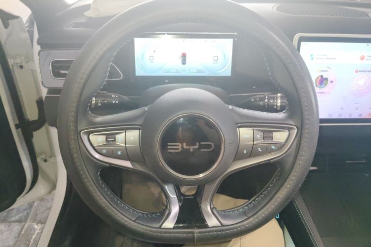 Used BYD Seal 06 New Energy 2024 DM-i 80KM Prestige Model Steering Wheel