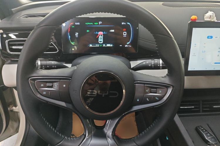 Used BYD Seal 06 New Energy 2024 DM-i 80KM Luxury Model Steering Wheel