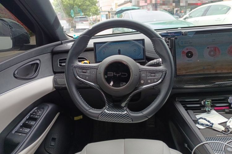 Used BYD Seal 06 New Energy 2024 DM-i 120KM Prestige Model Steering Wheel