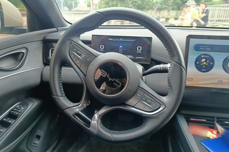 Used BYD Seal 06 New Energy 2024 DM-i 80KM Prestige Model Steering Wheel