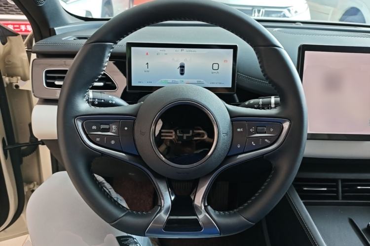 Used BYD Seal 06 New Energy 2024 DM-i 80KM Prestige Model Steering Wheel