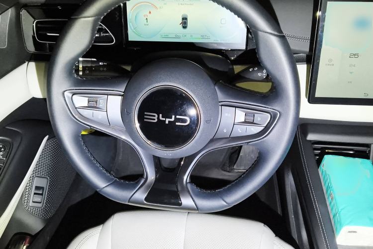 Used BYD Seal 06 New Energy 2024 DM-i 80KM Prestige Model Steering Wheel