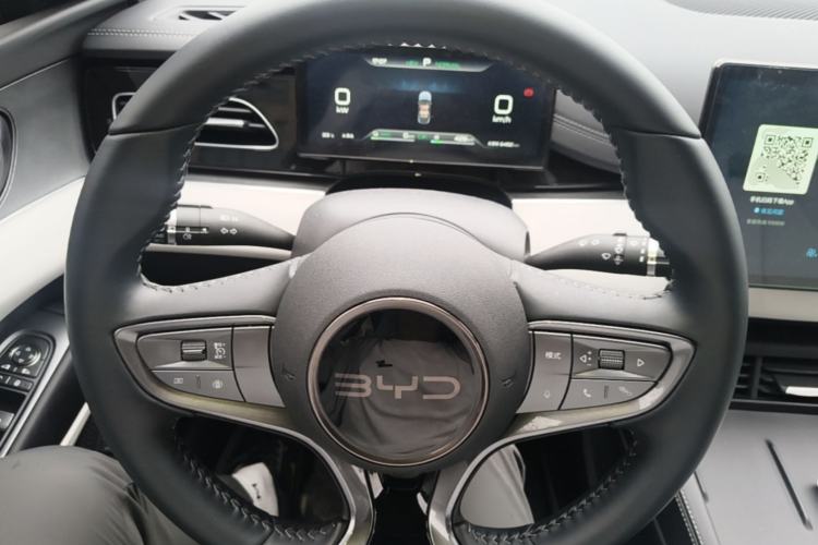 Used BYD Seal 06 New Energy 2024 DM-i 120KM Prestige Model Steering Wheel