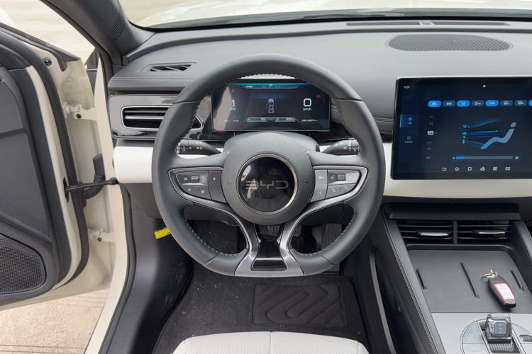 Used BYD Seal 06 New Energy 2024 DM-i 80KM Prestige Model Steering Wheel