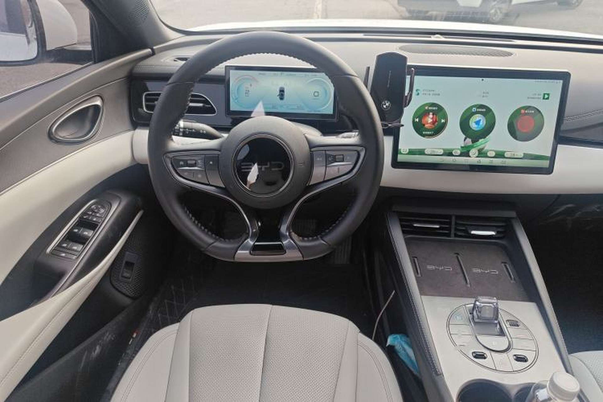Used BYD Seal 06 New Energy 2024 DM-i 120KM Prestige Model Steering Wheel
