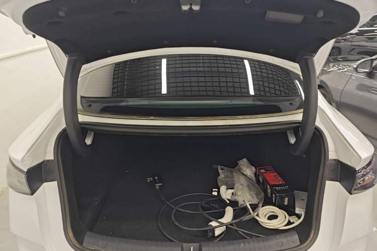 Used BYD Seal 06 New Energy 2024 DM-i 120KM Luxury Model Trunk