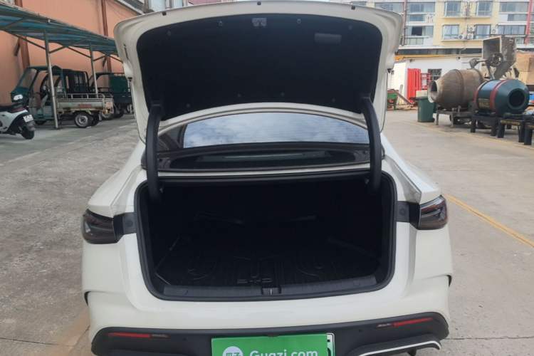 Used BYD Seal 06 New Energy 2024 DM-i 120KM Prestige Model Trunk