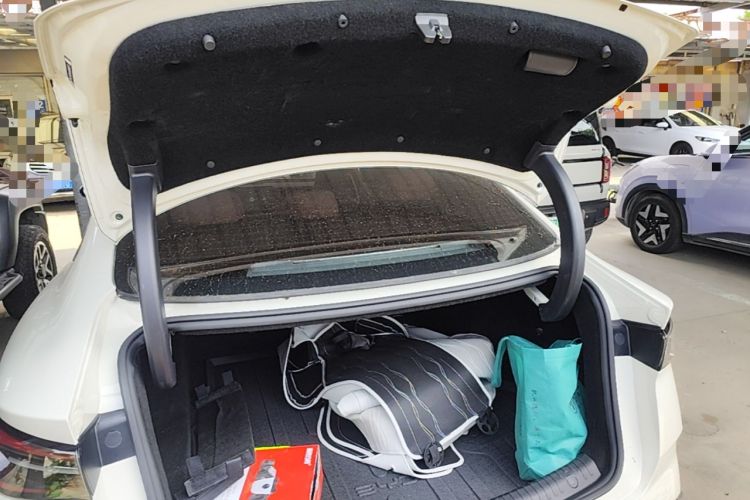 Used BYD Seal 06 New Energy 2024 DM-i 80KM Prestige Model Trunk