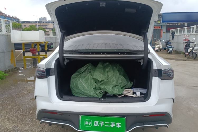 Used BYD Seal 06 New Energy 2024 DM-i 120KM Luxury Model Trunk