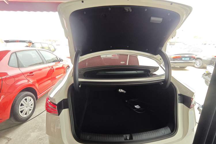 Used BYD Seal 06 New Energy 2024 DM-i 80KM Prestige Model Trunk