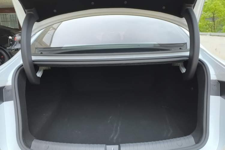 Used BYD Seal 06 New Energy 2024 DM-i 80KM Luxury Model Trunk