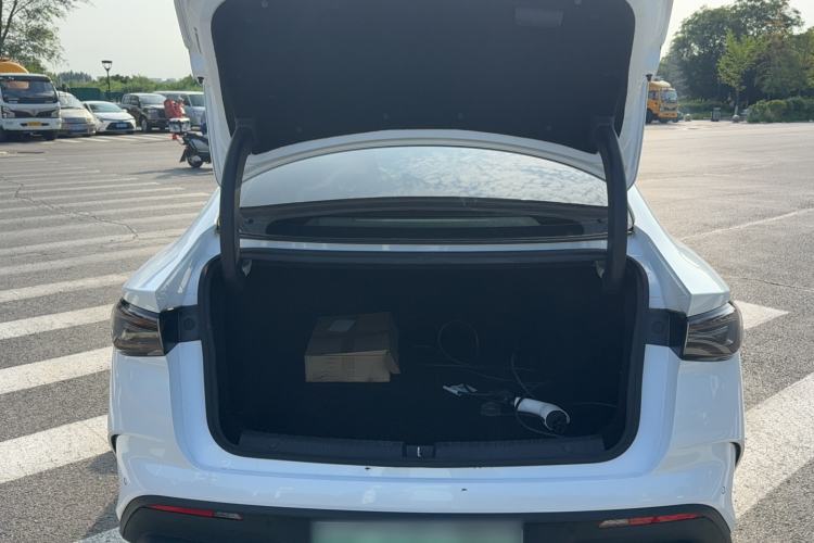 Used BYD Seal 06 New Energy 2024 DM-i 120KM Prestige Model Trunk