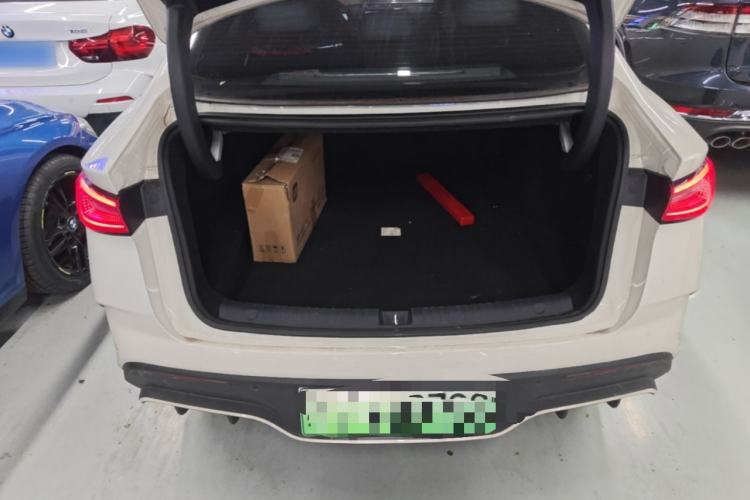 Used BYD Seal 06 New Energy 2024 DM-i 120KM Luxury Model Trunk