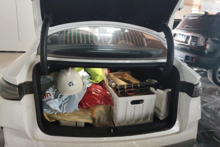 Used BYD Seal 06 New Energy 2024 DM-i 80KM Prestige Model Trunk