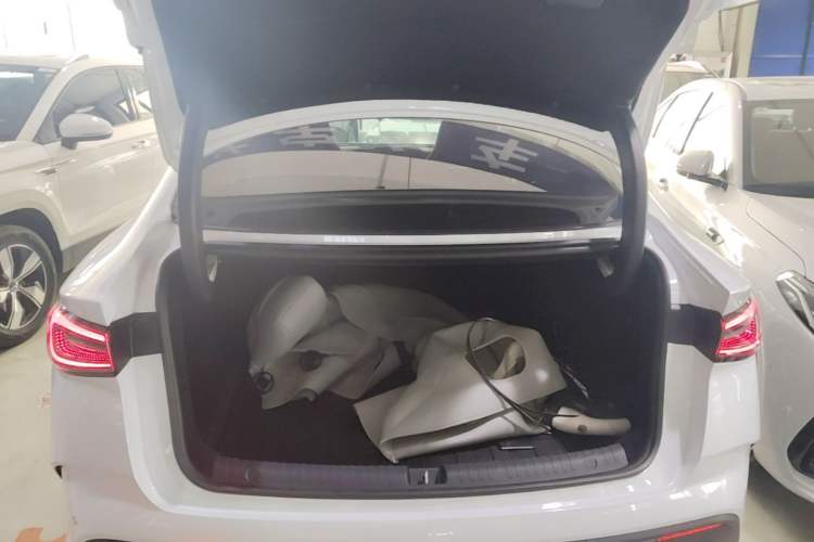 Used BYD Seal 06 New Energy 2024 DM-i 80KM Prestige Model Trunk