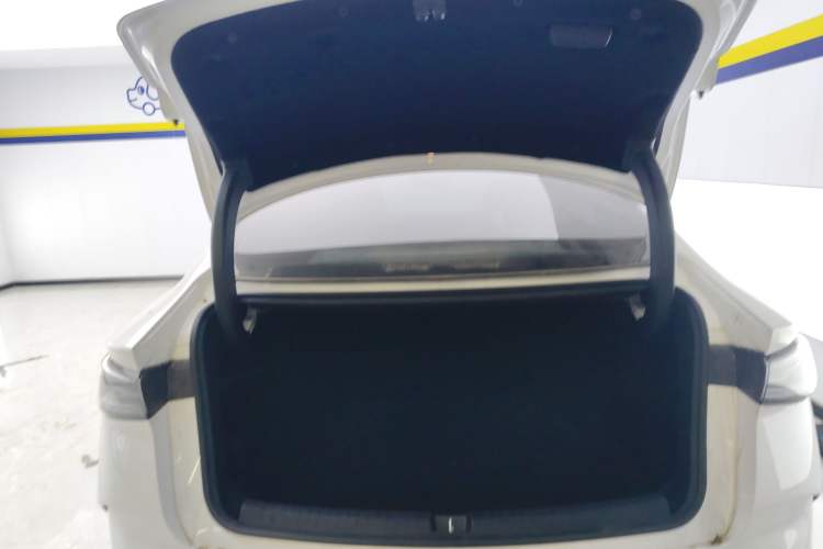 Used BYD Seal 06 New Energy 2024 DM-i 120KM Flagship Model Trunk
