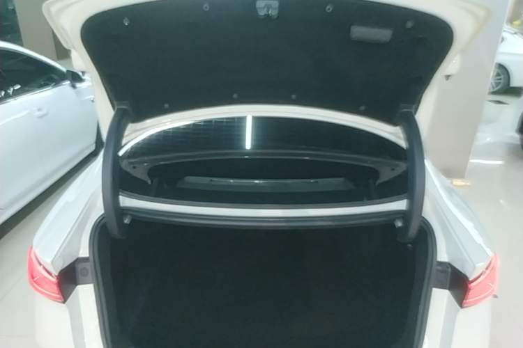 Used BYD Seal 06 New Energy 2024 DM-i 80KM Prestige Model Trunk