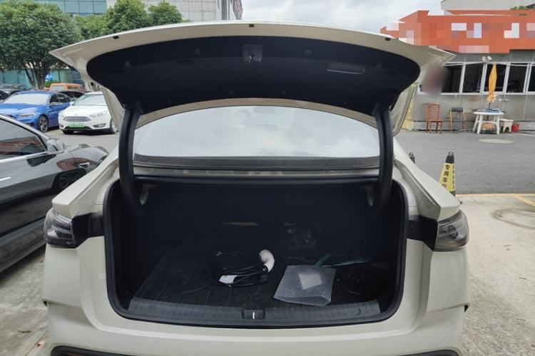 Used BYD Seal 06 New Energy 2024 DM-i 80KM Prestige Model Trunk