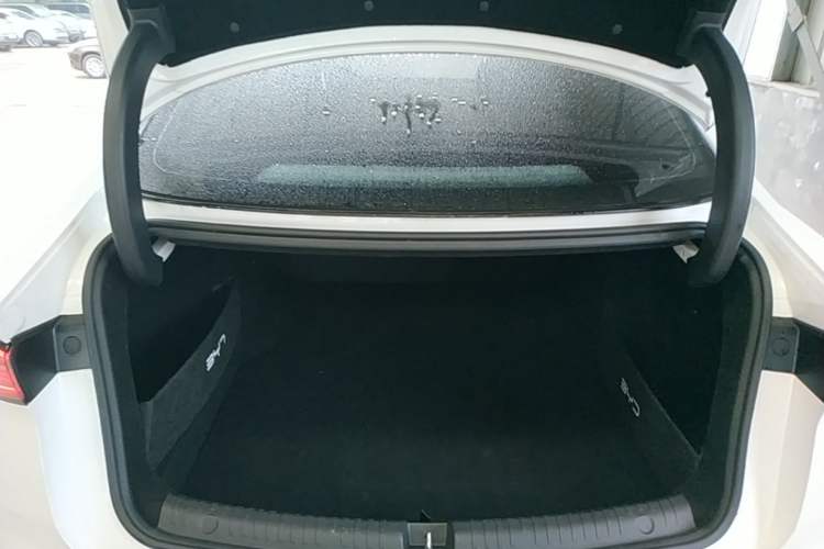 Used BYD Seal 06 New Energy 2024 DM-i 120KM Flagship Model Trunk