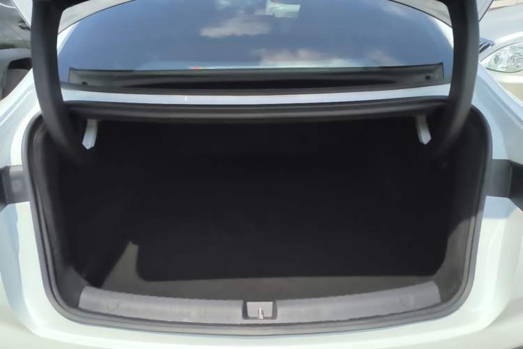 Used BYD Seal 06 New Energy 2024 DM-i 120KM Prestige Model Trunk
