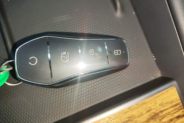 Used BYD Seal 06 New Energy 2024 DM-i 120KM Prestige Model Vehicle Key