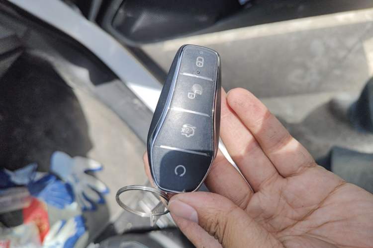 Used BYD Seal 06 New Energy 2024 DM-i 120KM Prestige Model Vehicle Key