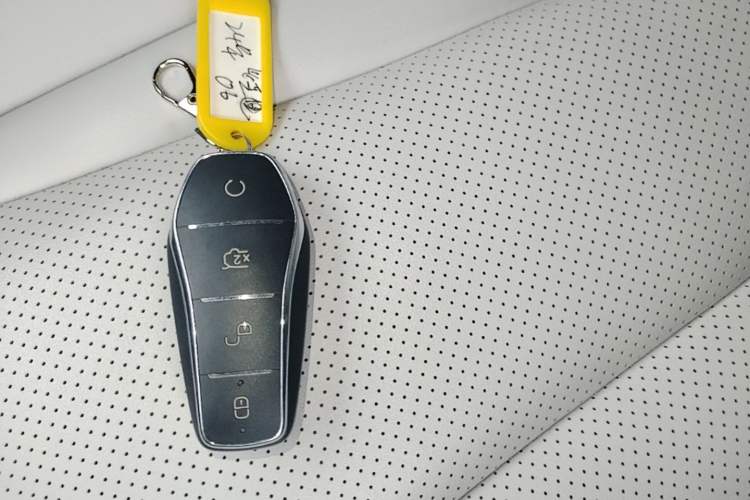Used BYD Seal 06 New Energy 2024 DM-i 120KM Prestige Model Vehicle Key