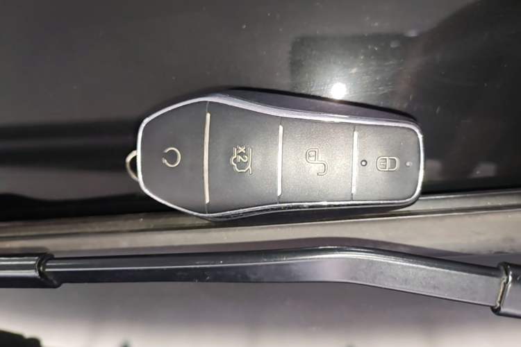 Used BYD Seal 06 New Energy 2024 DM-i 120KM Luxury Model Vehicle Key