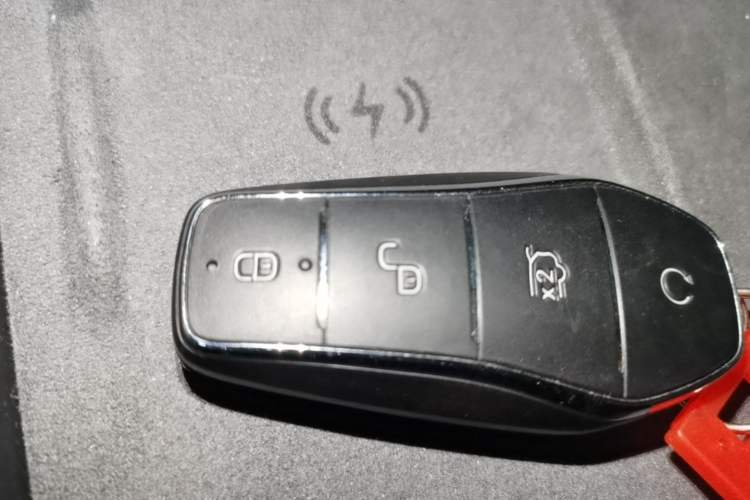 Used BYD Seal 06 New Energy 2024 DM-i 120KM Flagship Model Vehicle Key