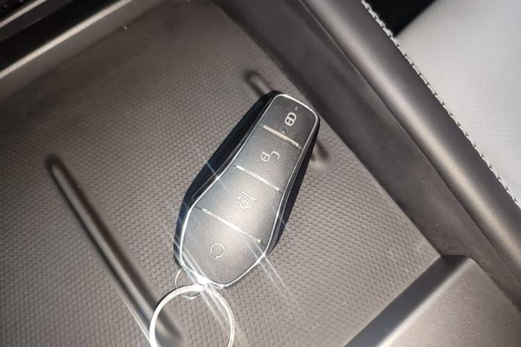 Used BYD Seal 06 New Energy 2024 DM-i 120KM Prestige Model Vehicle Key