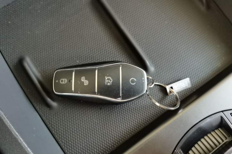Used BYD Seal 06 New Energy 2024 DM-i 80KM Luxury Model Vehicle Key