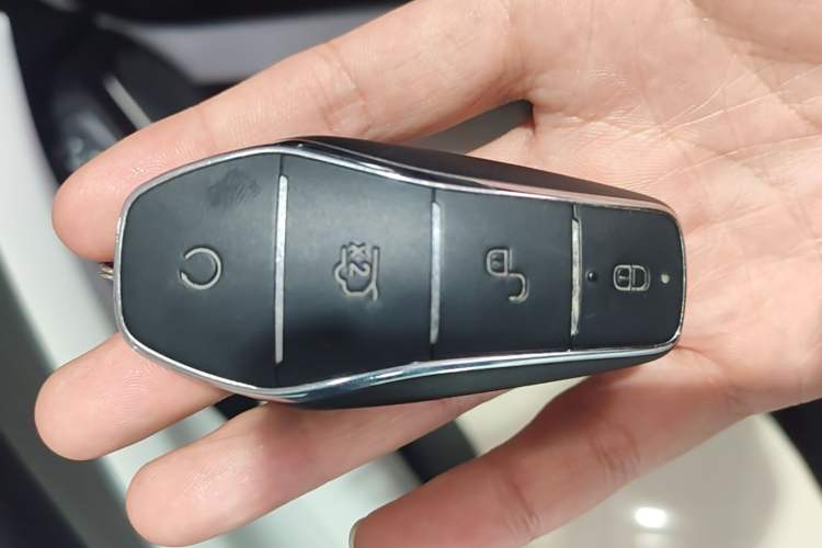 Used BYD Seal 06 New Energy 2024 DM-i 120KM Flagship Model Vehicle Key