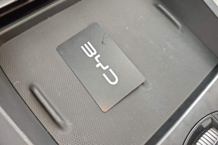 Used BYD Seal 06 New Energy 2024 DM-i 80KM Luxury Model Vehicle Key
