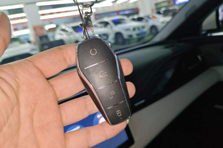 Used BYD Seal 06 New Energy 2024 DM-i 80KM Luxury Model Vehicle Key