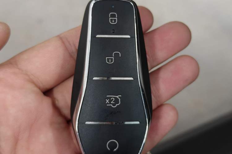 Used BYD Seal 06 New Energy 2024 DM-i 120KM Prestige Model Vehicle Key