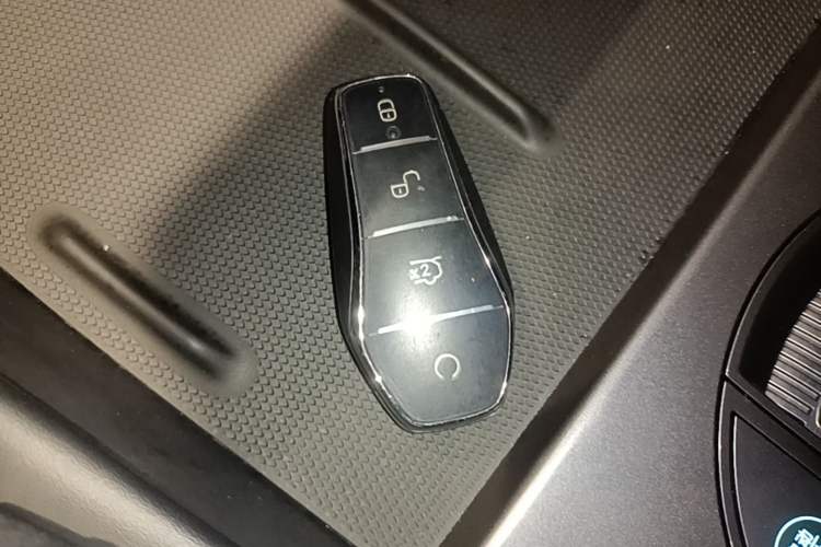 Used BYD Seal 06 New Energy 2024 DM-i 120KM Prestige Model Vehicle Key
