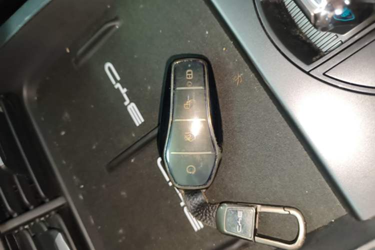 Used BYD Seal 06 New Energy 2024 DM-i 80KM Luxury Model Vehicle Key