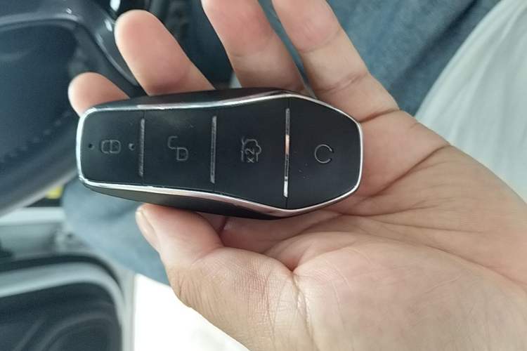 Used BYD Seal 06 New Energy 2024 DM-i 120KM Flagship Model Vehicle Key