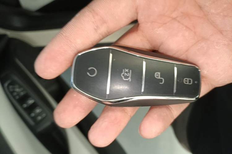 Used BYD Seal 06 New Energy 2024 DM-i 120KM Prestige Model Vehicle Key