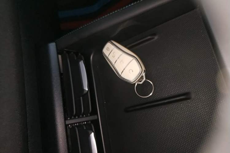 Used BYD Seal 06 New Energy 2024 DM-i 120KM Luxury Model Vehicle Key