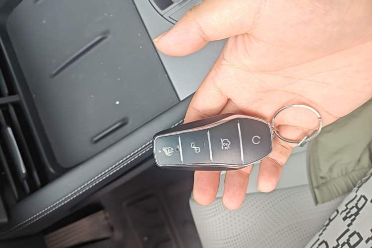 Used BYD Seal 06 New Energy 2024 DM-i 120KM Luxury Model Vehicle Key