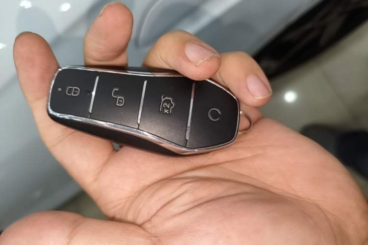 Used BYD Seal 06 New Energy 2024 DM-i 120KM Flagship Model Vehicle Key