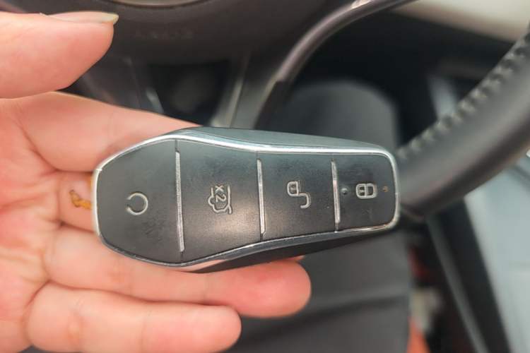 Used BYD Seal 06 New Energy 2024 DM-i 80KM Luxury Model Vehicle Key